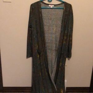 Lularoe Sarah sweater